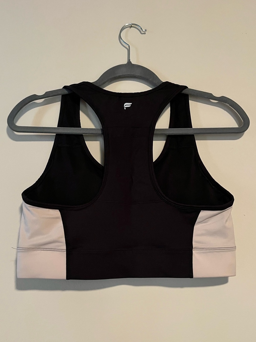 Fabletics Sports Bra, Large - Picture 2 of 3